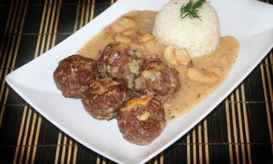 Рецепт тефтелей российских с грибами и гарниром