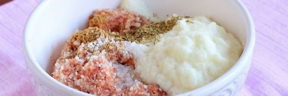 тефтели с картошкой в соусе в духовке