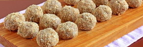 тефтели с картошкой в соусе в духовке