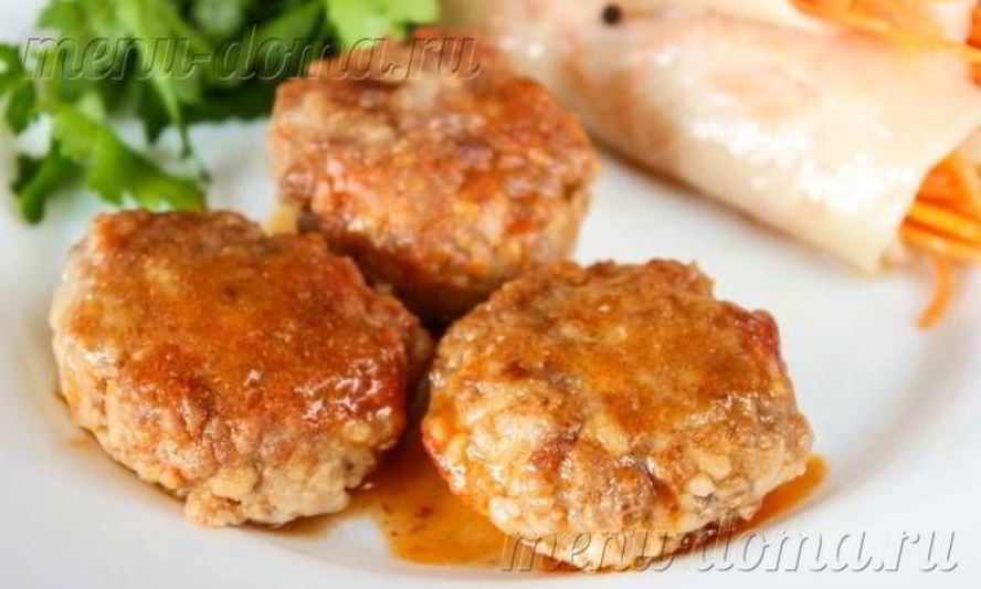 Рецепт тефтелей с рисом в томатном соусе