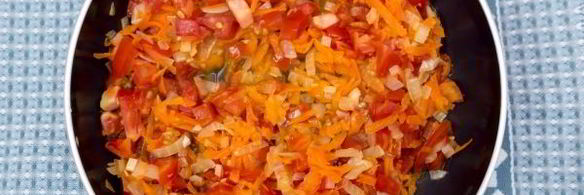 тефтели, тушенные с картофелем