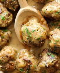 Тефтели в белом соусе