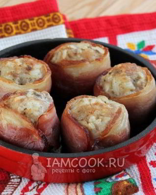 Тефтели в духовке в беконе