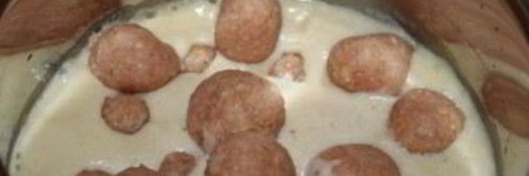 тефтели в молочном соусе