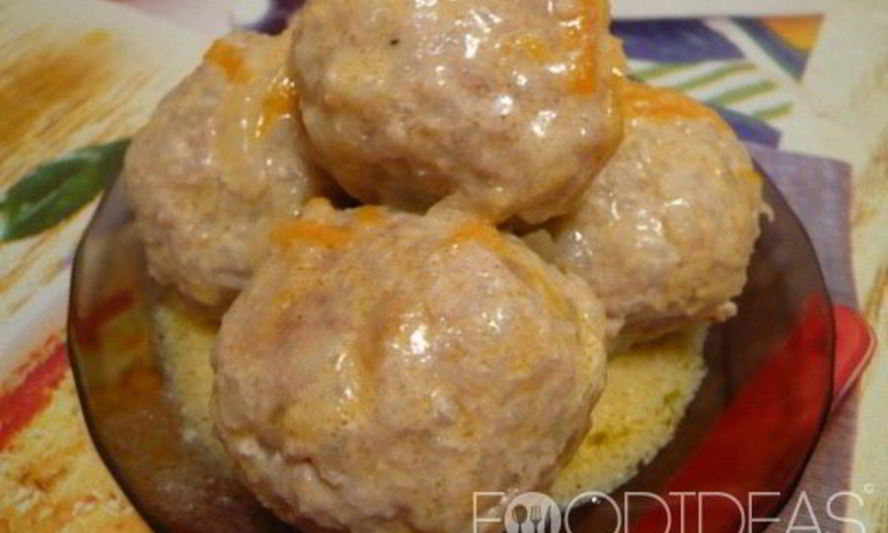 Рецепт тефтелей в мультиварке в сметанном соусе