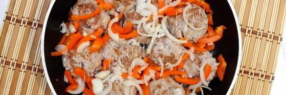 тефтели в томате с фасолью и перцем