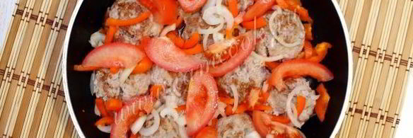 тефтели в томате с фасолью и перцем