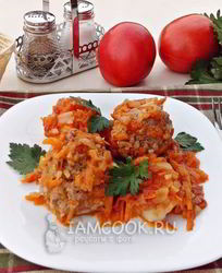Тефтели в томатно-овощном соусе