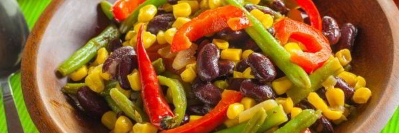 Текс-мекс гарнир из фасоли и кукурузы
