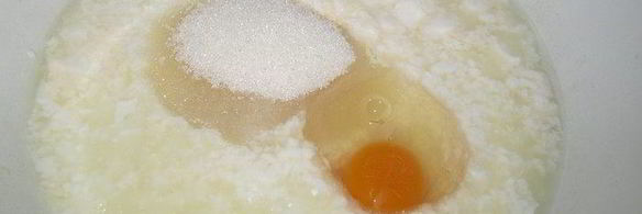 паровые вареники с вишней и клубникой