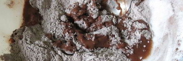 шоколадные вареники с ягодами