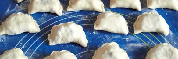 вареники из теста на кефире с картошкой и грибами