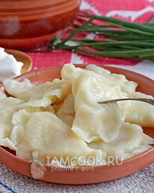 Вареники на кислом молоке с картошкой и луком