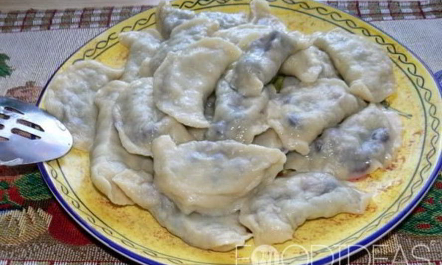 Рецепт вареников с черникой