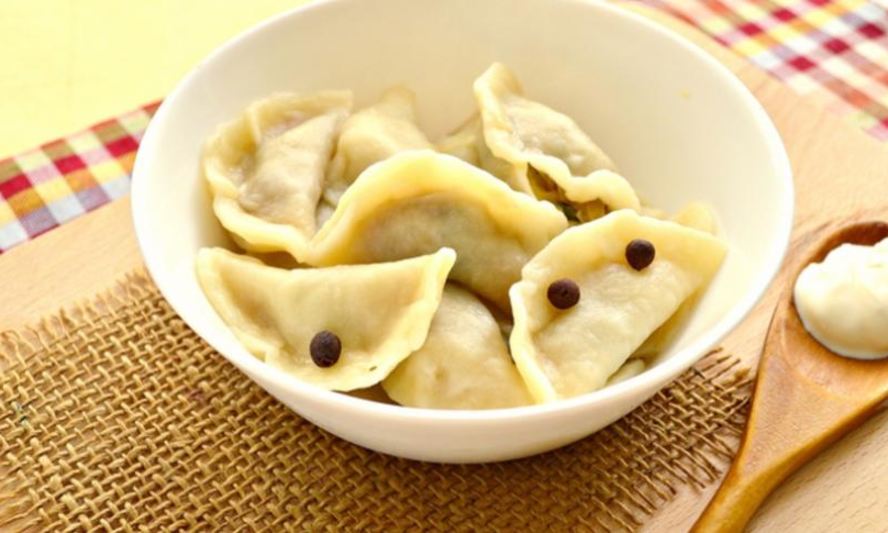 Рецепт вареников с капустой и зеленью