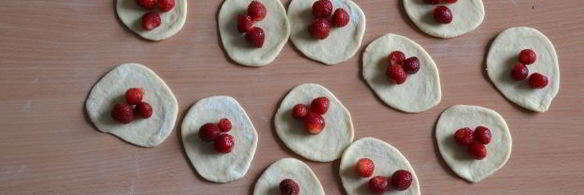 вареники с клубникой на кефире