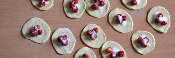 вареники с клубникой на кефире