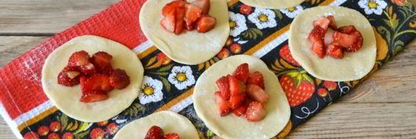 вареники с клубникой на воде