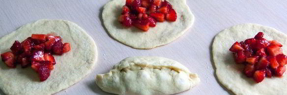 вареники с клубникой