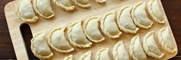 вареники с квашеной капустой и фаршем