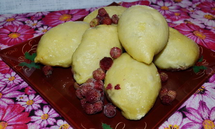 Рецепт вареников с лесными ягодами