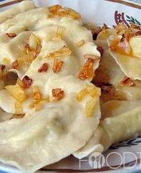 Вареники с сырой картошкой и салом