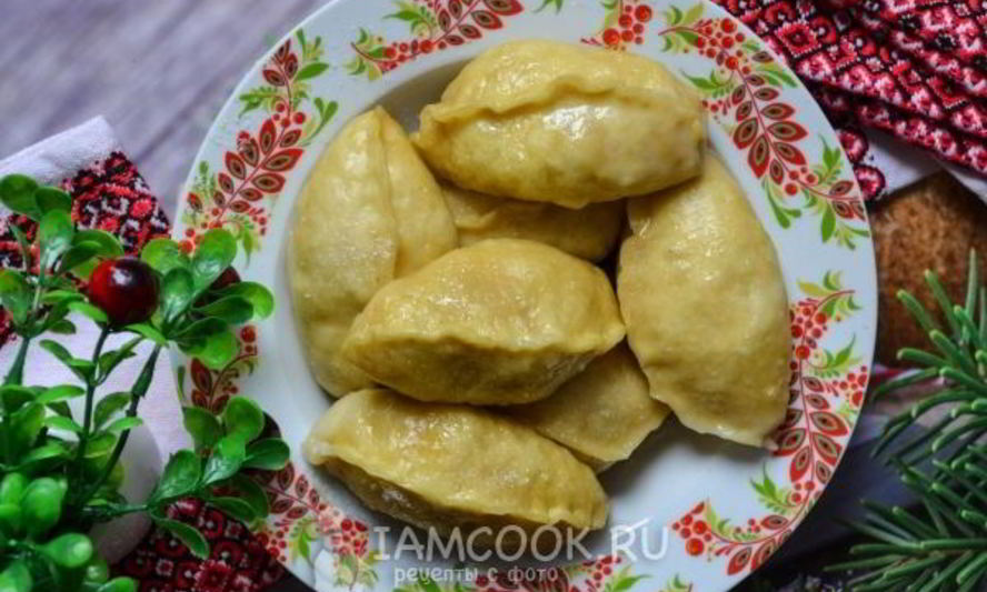 Рецепт вареников с вишней на пару