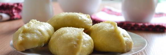 вареники с вишней на пару