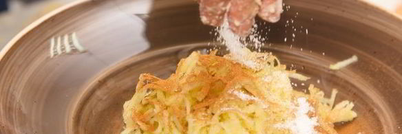 вареники с яблоком и корицей