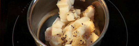 вареники со свининой и зелеными сливами