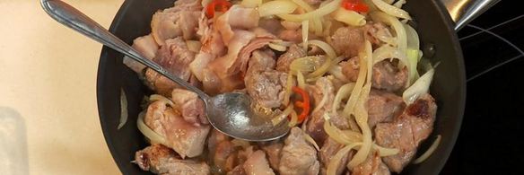 вареники со свининой и зелеными сливами