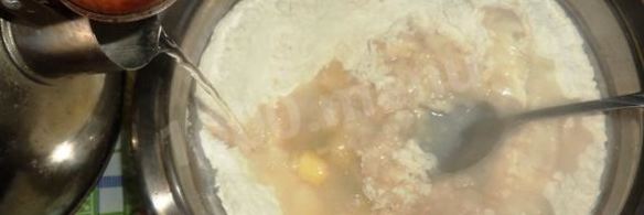 заварные вареники с клубникой на пару