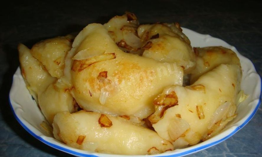 Рецепт жареных вареников с картошкой