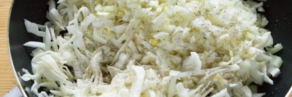 золотистые вареники с капустой