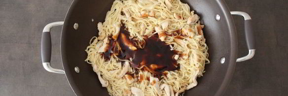 яичная лапша с терияки