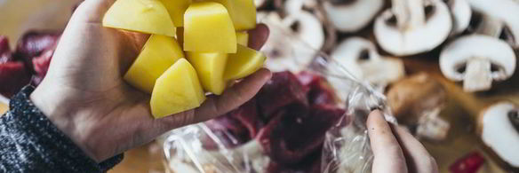 сочное жаркое с грибами и картофелем