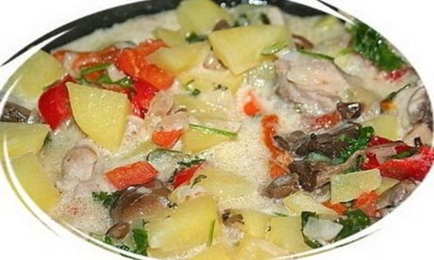 Рецепт жаркого с грибами и сметаной в мультиварке