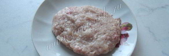 мясные зразы с омлетом