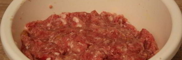 мясные зразы с сыром и сливочным маслом