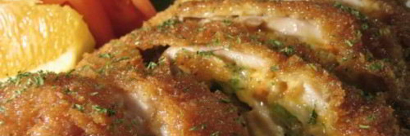 Зразы из говядины с грибами, рисом и зеленым горошком