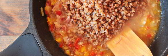 гречка с тушенкой