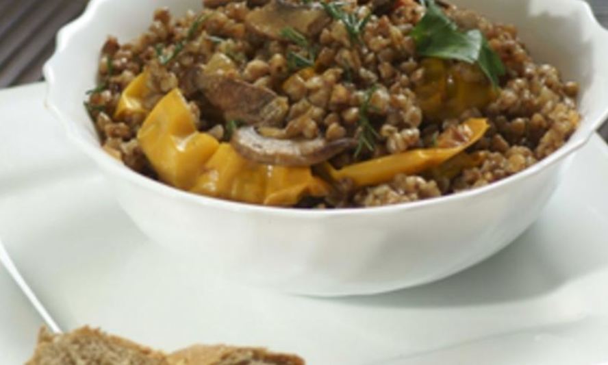 Рецепт гречневой каши с грибами и овощами