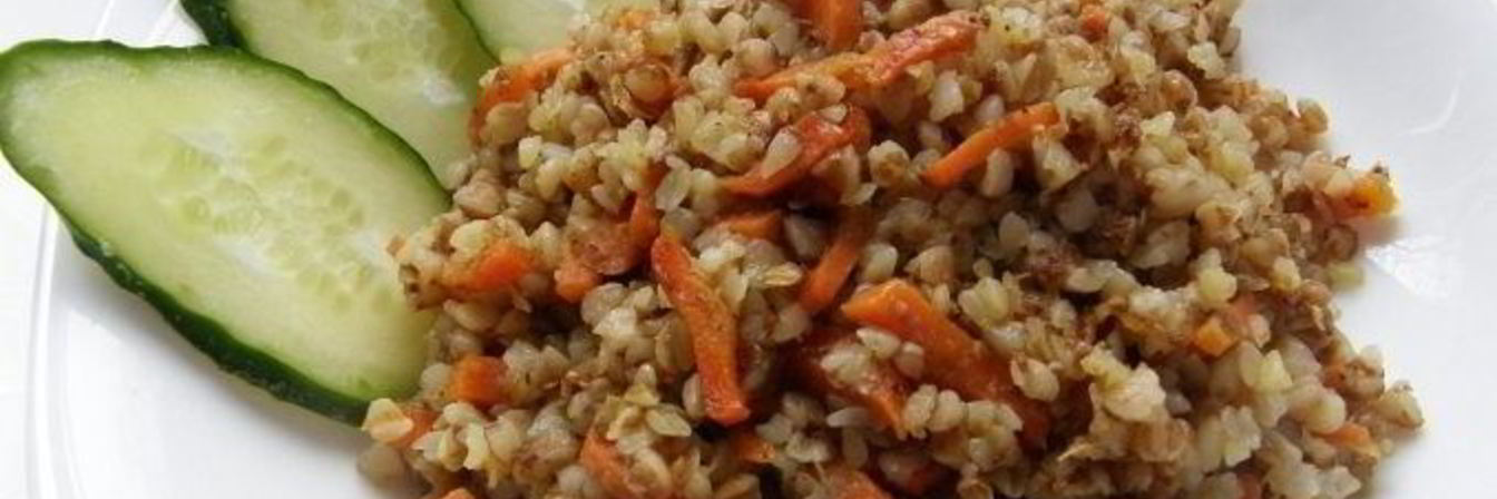 Гречневая каша с морковью