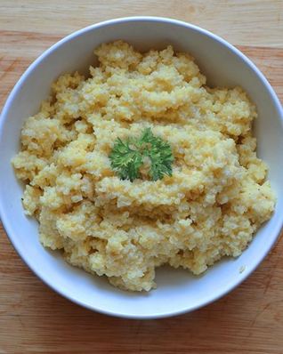 Каша ячневая на воде с маслом