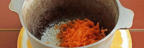 пшеничная каша с морковью и луком