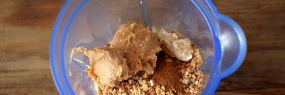 арахисовый протеиновый коктейль