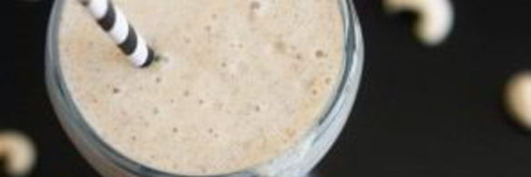 банановый коктейль с мороженым