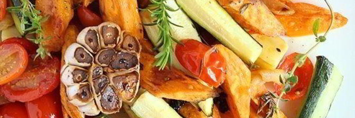 Батат с цуккини в соусе из кленового сиропа