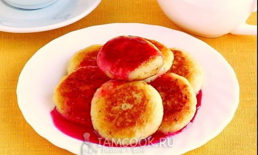 Рецепт биточков манных на меду с малиновым сиропом
