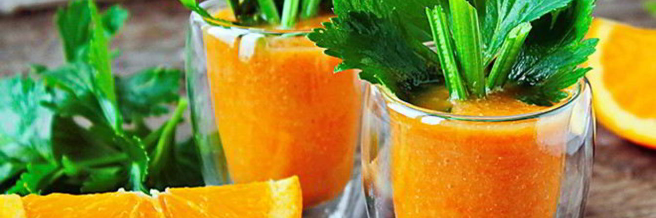 Детокс-коктейль с сельдереем и апельсином